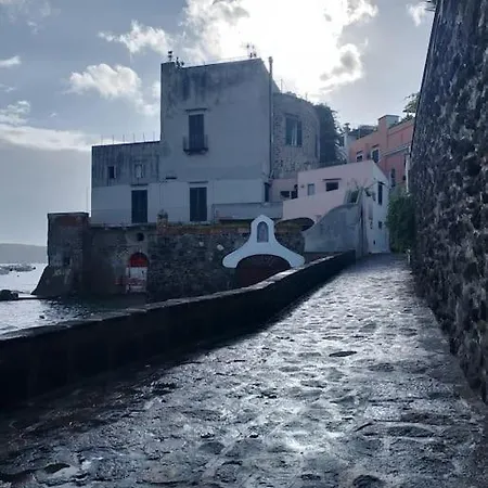 Nonna Giuseppina 이스키아
